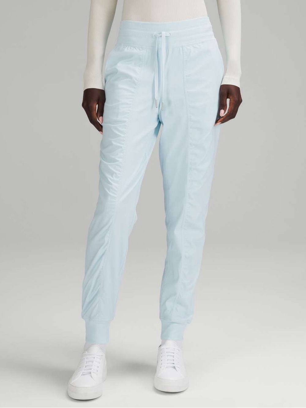 Lululemon Dance Studio Mid-Rise Jogger 
Powder Blue Size 4